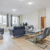 Отель Spacious luxury 2 Bed Apartment by 7 Seas Property Serviced Accommodation Maidenhead with Parking an, фото 6