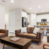 Отель Modern Oasis 5 Bedroom Townhouse, фото 21