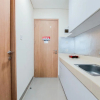 Отель Good Deal And Homey Studio Apartment At B Residence, фото 8