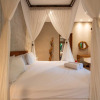 Отель Astonishing Jungle Villa, 4 BR, Ubud With Staff, фото 17