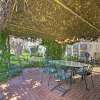 Отель Historic Grape Arbor House < 2 Blocks to Main St, фото 14