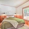 Отель Cozy 'black Bear Retreat' by Mount Rainier!, фото 4
