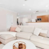 Отель Idyllic Modern Scarborough Home Fireplace BBQ, фото 1