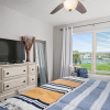 Отель Bay House Condos #2412 - Little's Toasty Coasty, фото 6