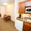 Отель Holiday Inn Express Hotel & Suites Drayton Valley, an IHG Hotel, фото 24