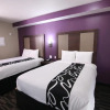 Отель Home Inn and Suites, фото 13