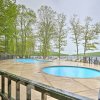 Отель Lake Harmony Home w/ Hot Tub < 1/2 Mi to Ski!, фото 15