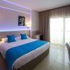 Отель Les Palmiers Beach Hotel, фото 5