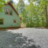 Отель Blue Ridge Getaway w/ Hot Tub & Seasonal View!, фото 1