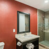 Отель Rodeway Inn & Suites, фото 9