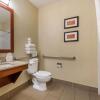 Отель Comfort Suites Fort Collins Near University, фото 31