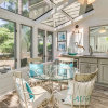 Отель Modern Hilton Head Retreat: Walk to Beach & Golf!, фото 15