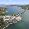 Отель Deluxe 2 Bedroom Villa Lakefront, фото 21