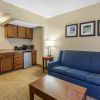 Отель Comfort Suites Tallahassee Downtown, фото 31