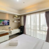 Отель Good Choice And Cozy Studio At Ambassade Kuningan Apartment, фото 4