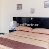 Отель Reddoorz Plus @ Jl Kh Wahid Hasyim Medan, фото 48