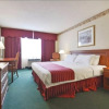 Отель Howard Johnson express Inn & Suites Brampton, фото 6