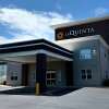 Отель La Quinta Inn & Suites by Wyndham Lexington Park - Patuxent, фото 1