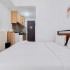 Отель Homey And Warm Studio Room Serpong Garden Apartment, фото 2