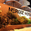 Отель Nergiz Hotel Ayvalik, фото 1