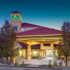 Отель La Quinta Inn & Suites by Wyndham Denver Southwest Lakewood в Лейквуде