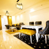 Отель Yellow & Brown Moderne Style Near Food-court, фото 9