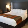 Отель Holiday Inn Express & Suites Phoenix - Tempe, an IHG Hotel, фото 8