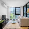 Отель Stunning Bright Apartment At Hawthron/Glenferrie Station, фото 9