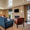 Отель Comfort Suites Airport - University, фото 2