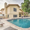Отель Glendale Desert Oasis w/ Pool & Golf Course Views, фото 17