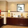 Отель Hampton Inn & Suites by Hilton Laval, фото 31