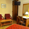 Отель Hostal Cortes, фото 2