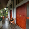 Отель OYO 9263 Home Breezy 2BHK Raja's Seat, фото 6