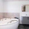 Отель 10 Person Holiday Home in Ansager, фото 8