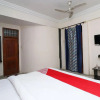 Отель OYO 12180 Surya Prayagam, фото 6
