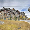 Отель Ski-in/ski-out Breckenridge Resort Condo at Peak 7, фото 16