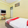 Отель OYO 28054 Hotel Suraj Villa, фото 10