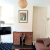 Отель 3-bedroom Victorian House With Superfast Wi-fi, фото 2