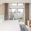 Отель Central and Spacious 1 Bedroom Flat With Swimming Pool, фото 24