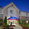 Отель Candlewood Suites Louisville Airport, an IHG Hotel, фото 1