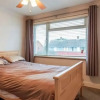 Отель Plush Holiday Home in Slough Near Windsor Castle, фото 11