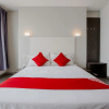 Отель RedDoorz Plus near SM Fairview, фото 3