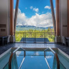 Отель The Sutton Place Hotel Revelstoke Mountain Resort, фото 6