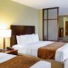 Отель Comfort Suites Harvey - New Orleans West, фото 26