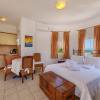 Отель Sunrise Beach Suites, фото 7