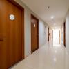Отель RedLiving Apartemen Evenciio - Arutala Living, фото 3