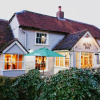 Отель The Bunk Inn, фото 1