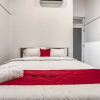 Отель Formerly Reddoorz Near Binus Anggrek 2, фото 6