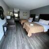 Отель Quality Inn & Suites on the Bay near Pensacola Beach в Галф-Бризе