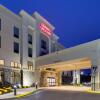 Отель Hampton Inn & Suites Philadelphia/Bensalem в Бенсалеме